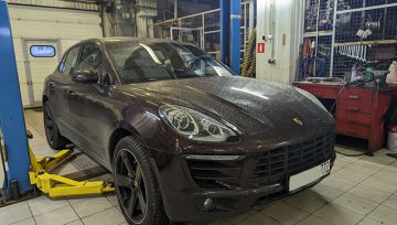 Porsche Macan 3.6 2015- сильные пинки при переключении